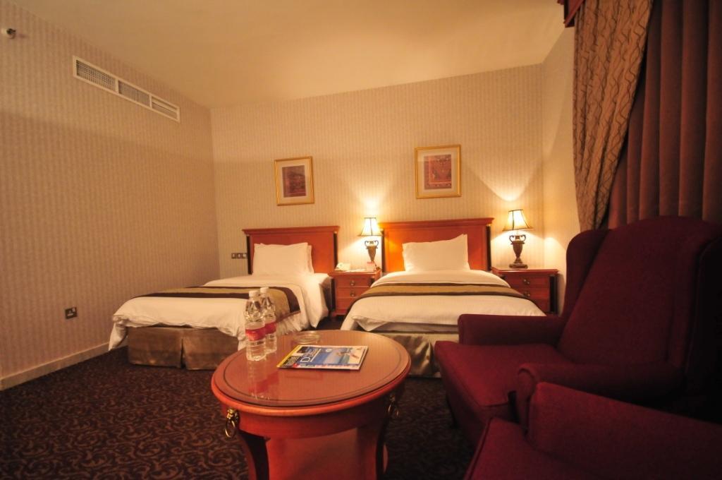 Abjad Grand Hotel Dubai Quarto foto